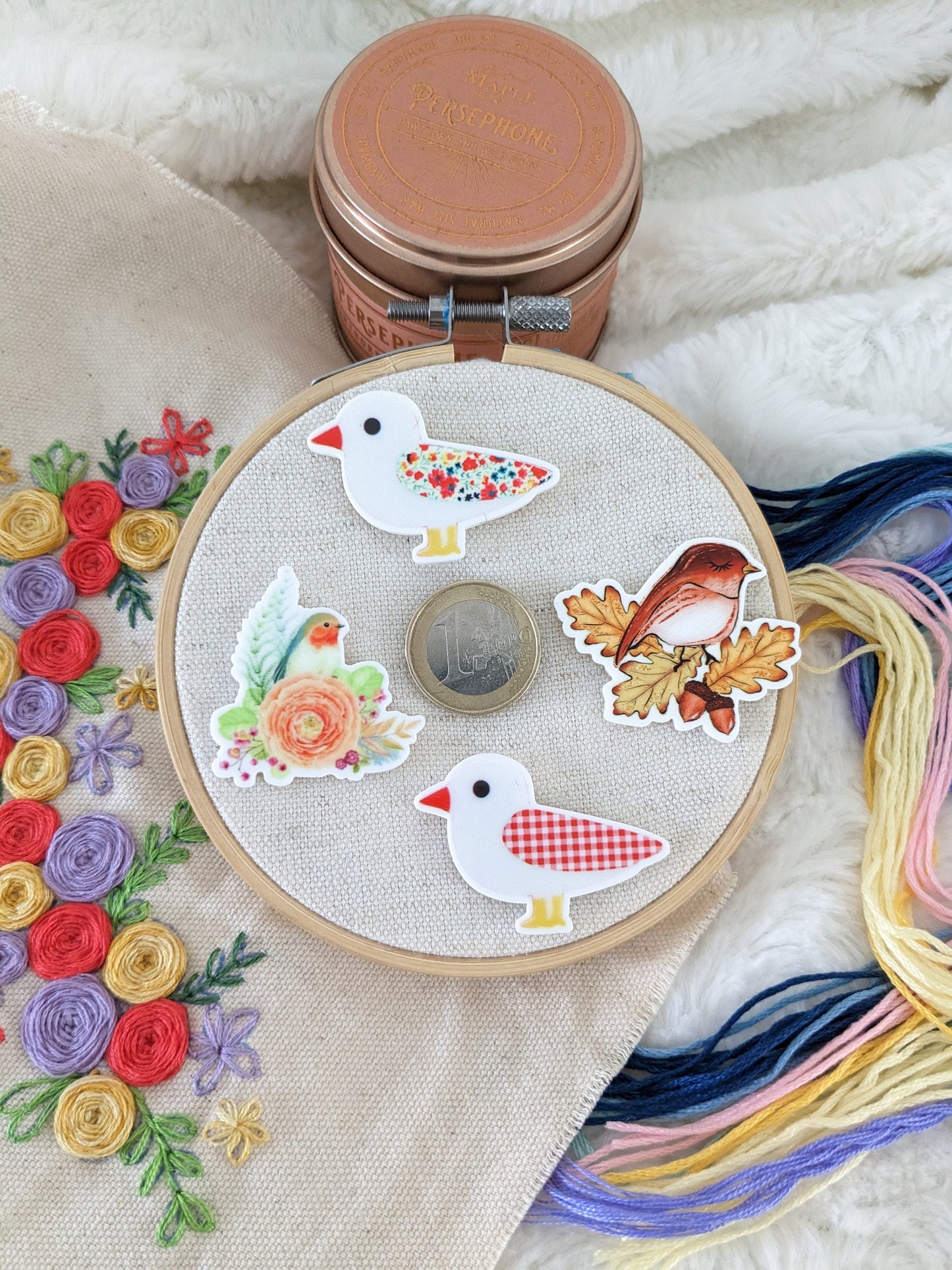 Magnetic needle holder / needle minder "Flowering seagull", "Autumn sparrow", "Gingham seagull" or "Rouge gorge"