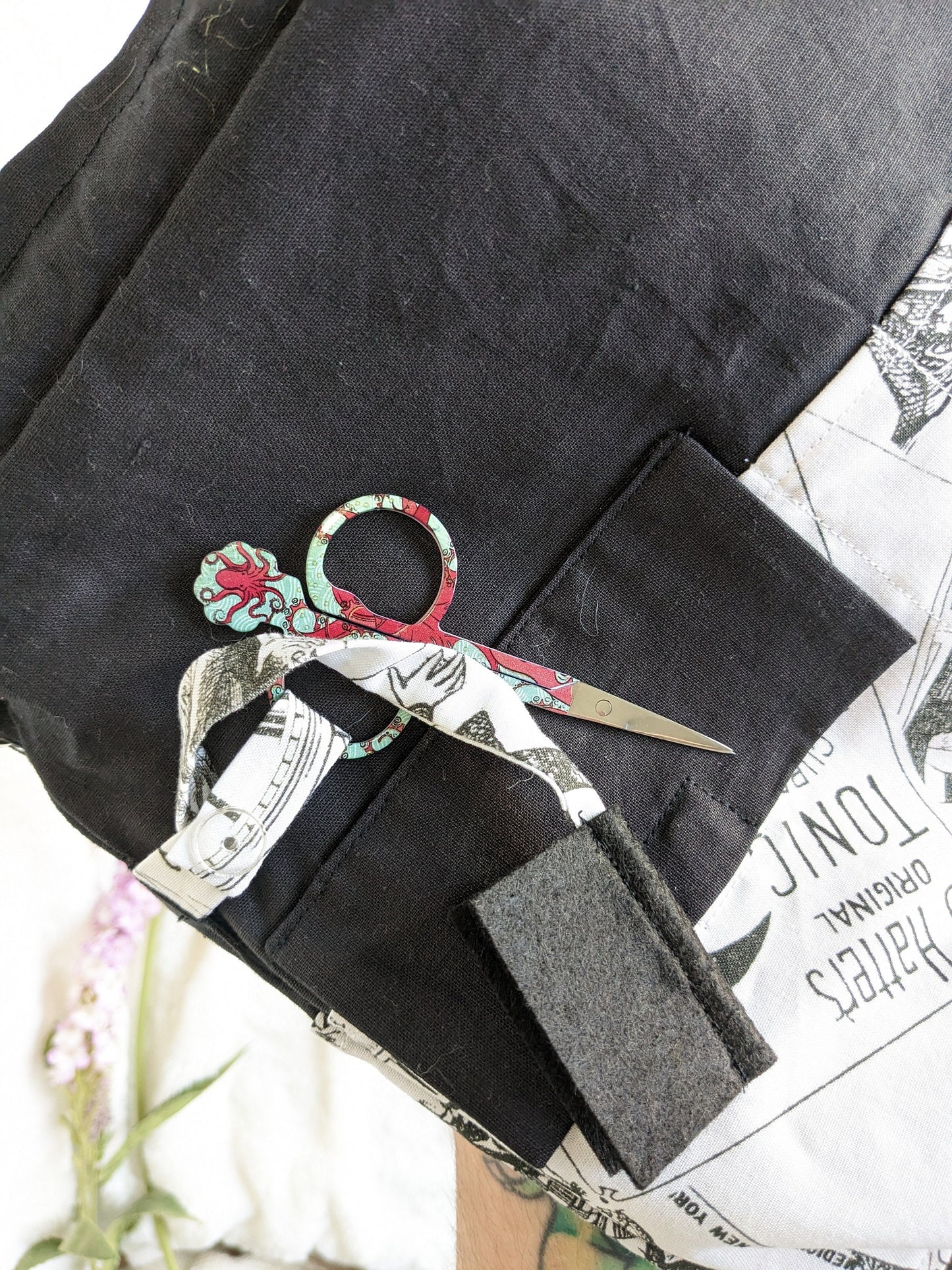 Optimo project bag "Lewis Caroll in wonderland" / knitting and/or crochet work bag