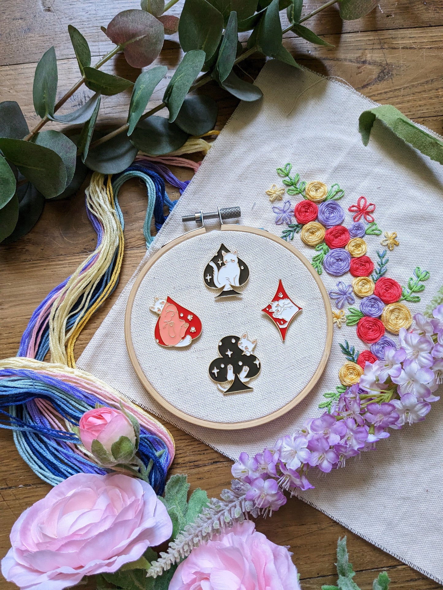 Magnetic needle holder / needle minder "Heart", "Spade", "Diamonds" or "Clover"