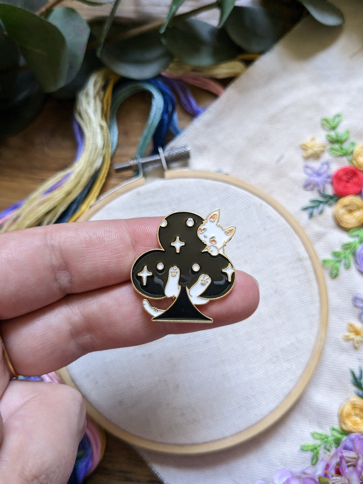 Magnetic needle holder / needle minder "Heart", "Spade", "Diamonds" or "Clover"