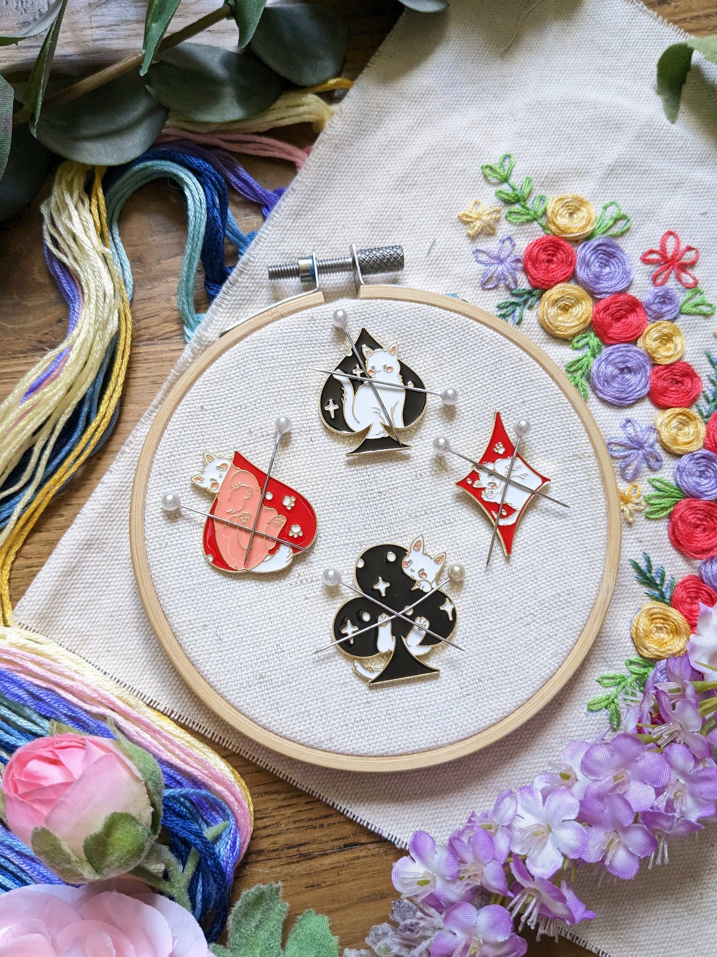 Magnetic needle holder / needle minder "Heart", "Spade", "Diamonds" or "Clover"
