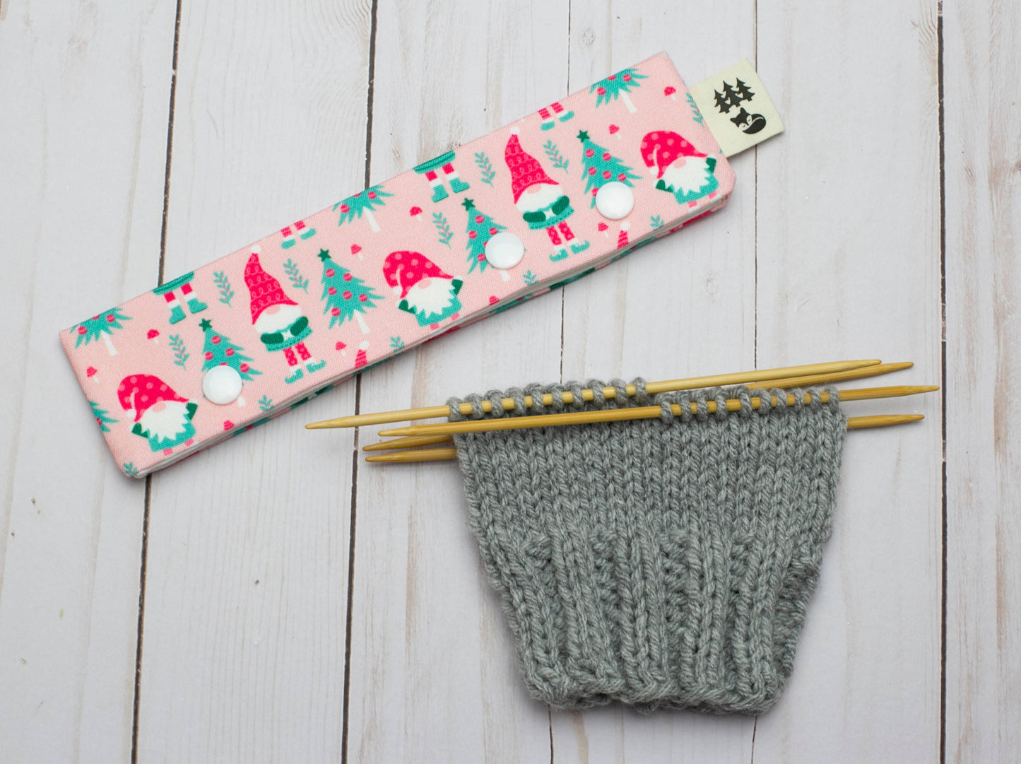 Etui DPN et aiguilles à chaussettes "Gnome festif"