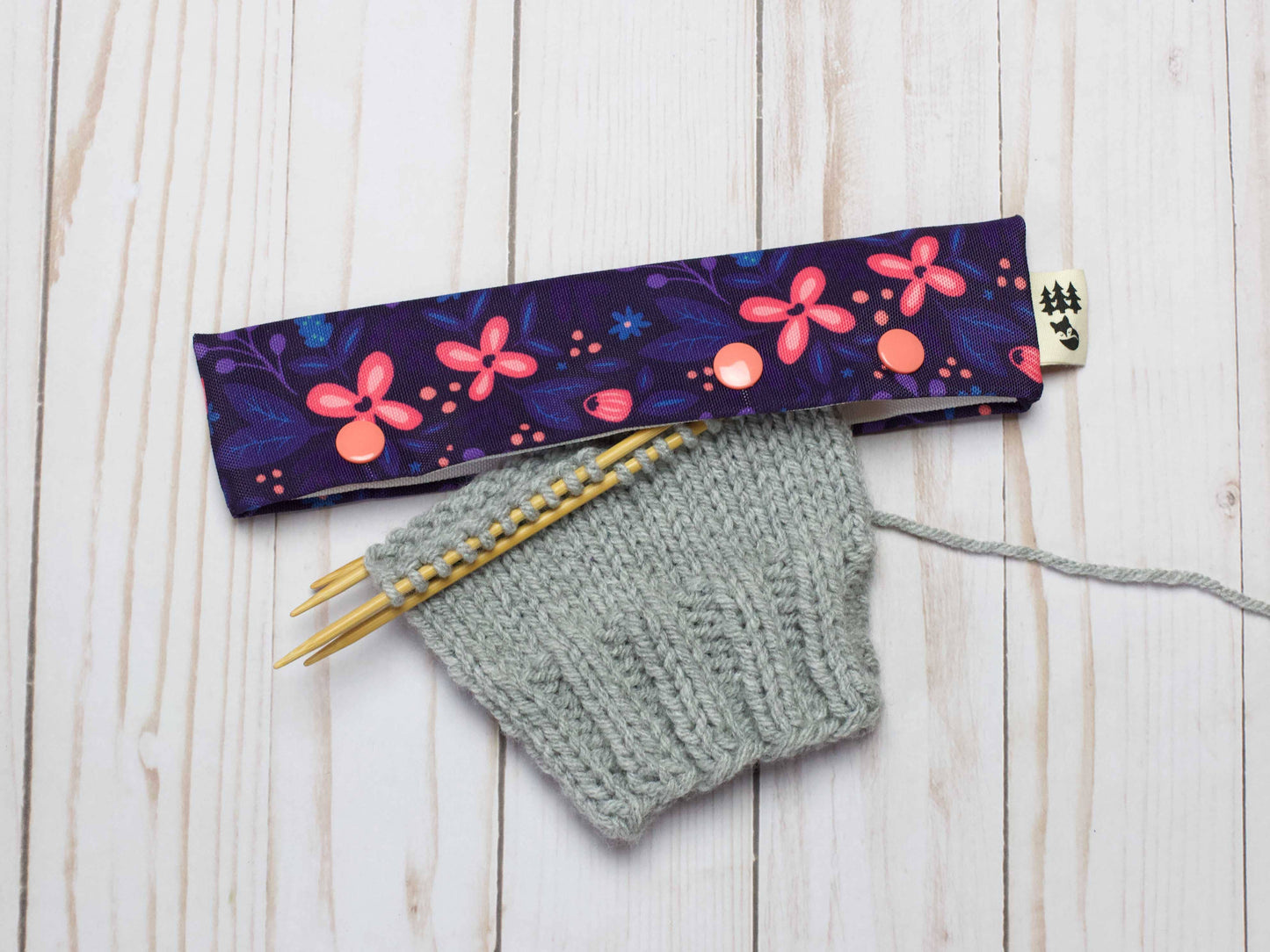 Étui pour aiguilles à chaussettes et DPN, motif Fleurs nocturnes