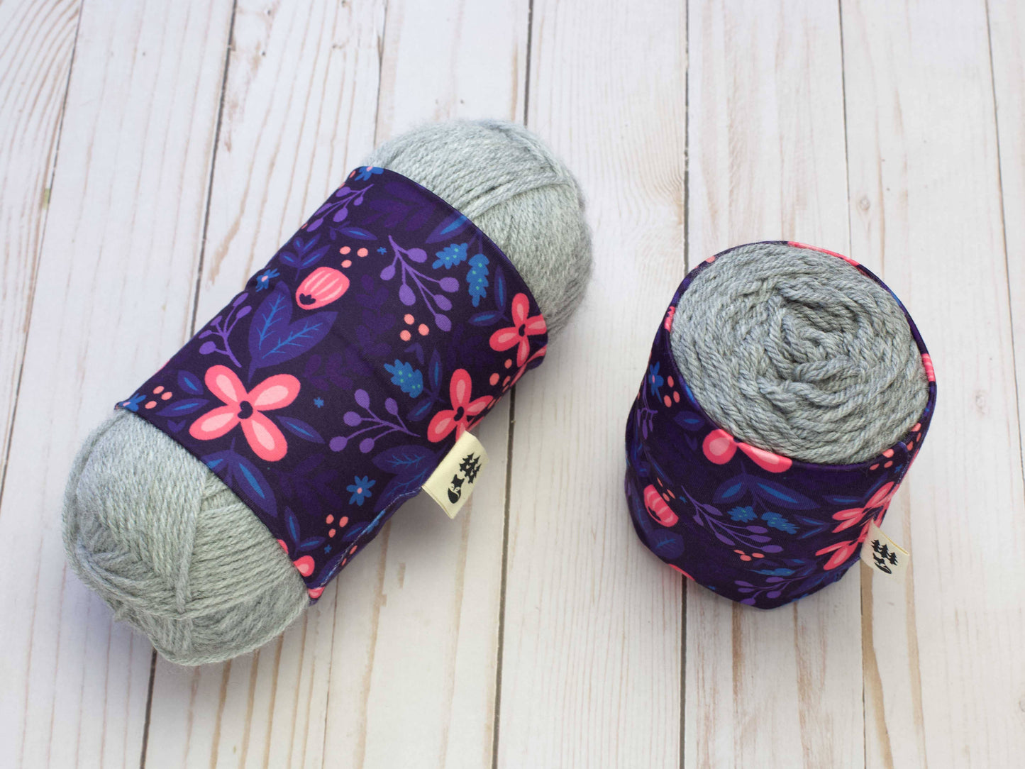 Chaussette à laine motif Fleurs nocturnes