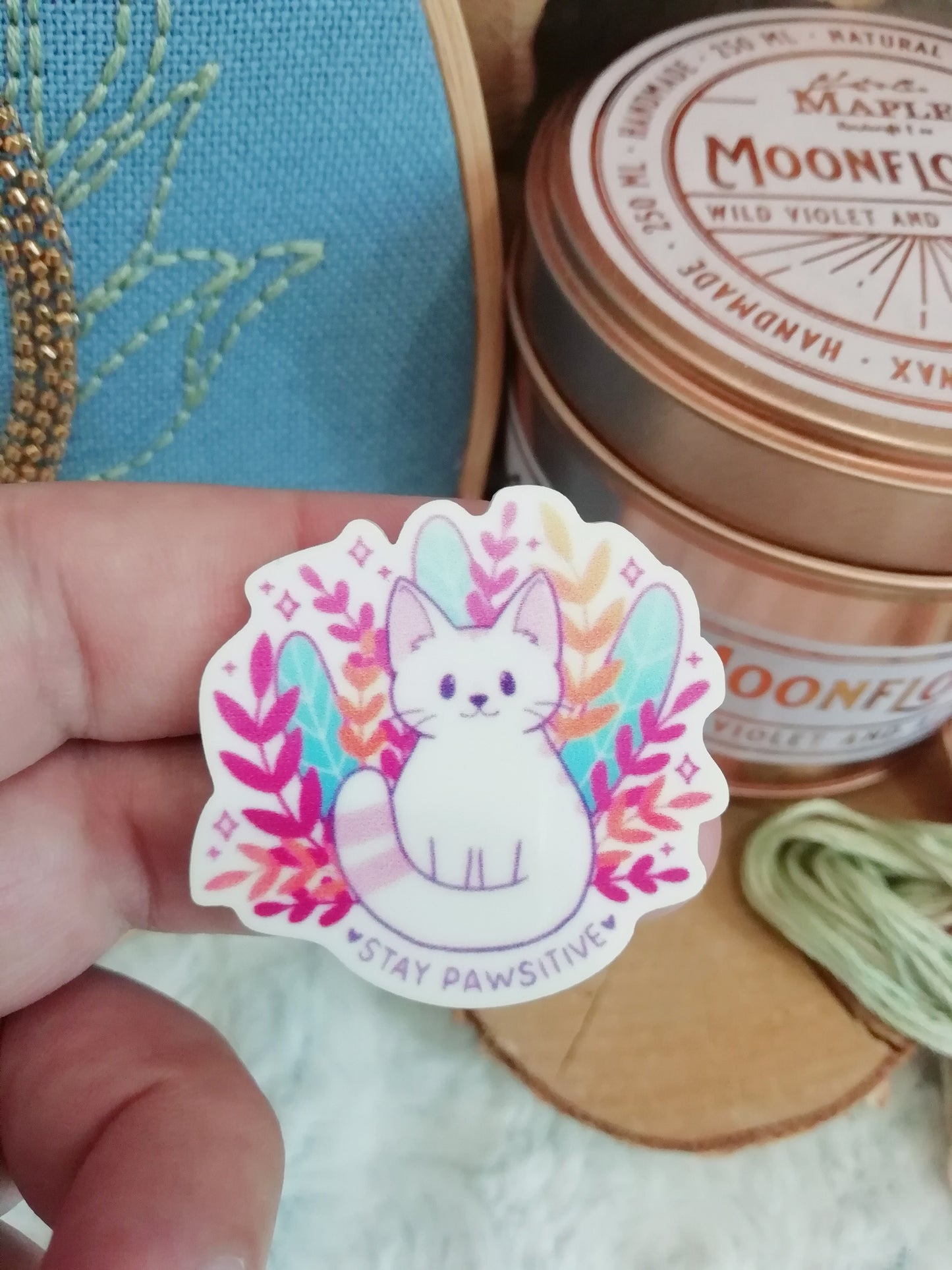 Magnetic needle holder / needle minder "Cat crown", "Stay pawsitive" or "Frog in love"