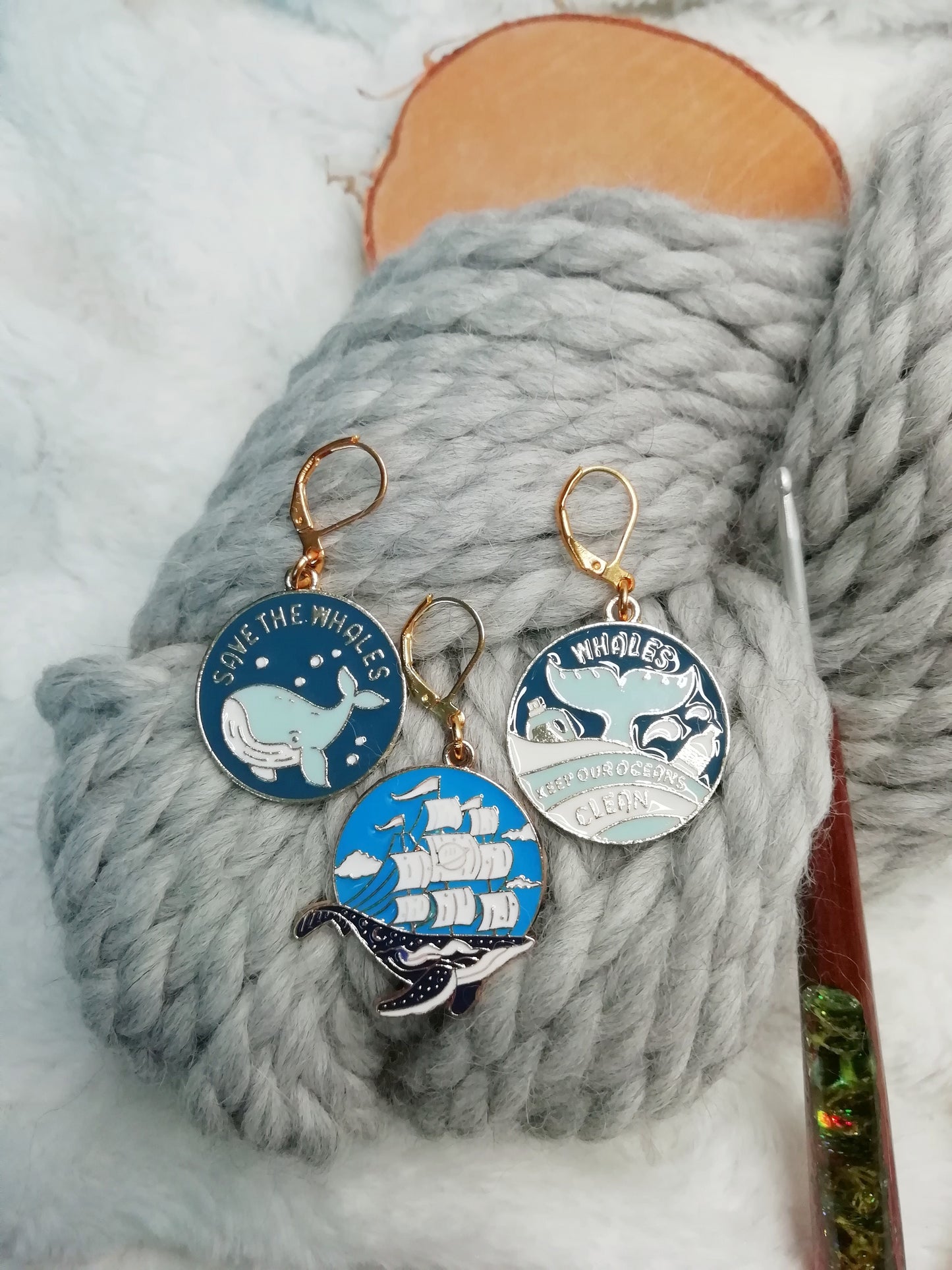 Stitch marker / marqueur de mailles Save the Whales