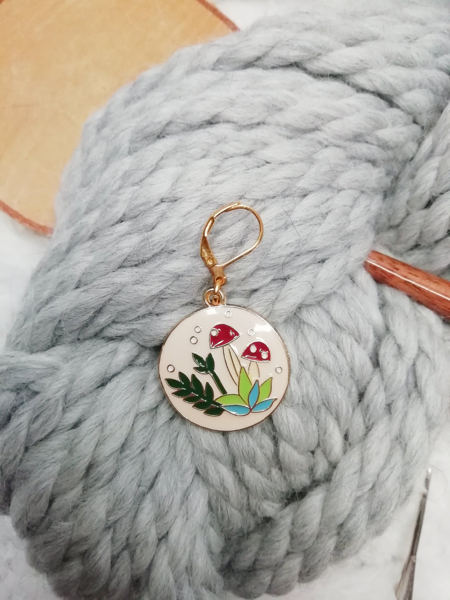 Stitch marker / marqueur de mailles Médailles champignons