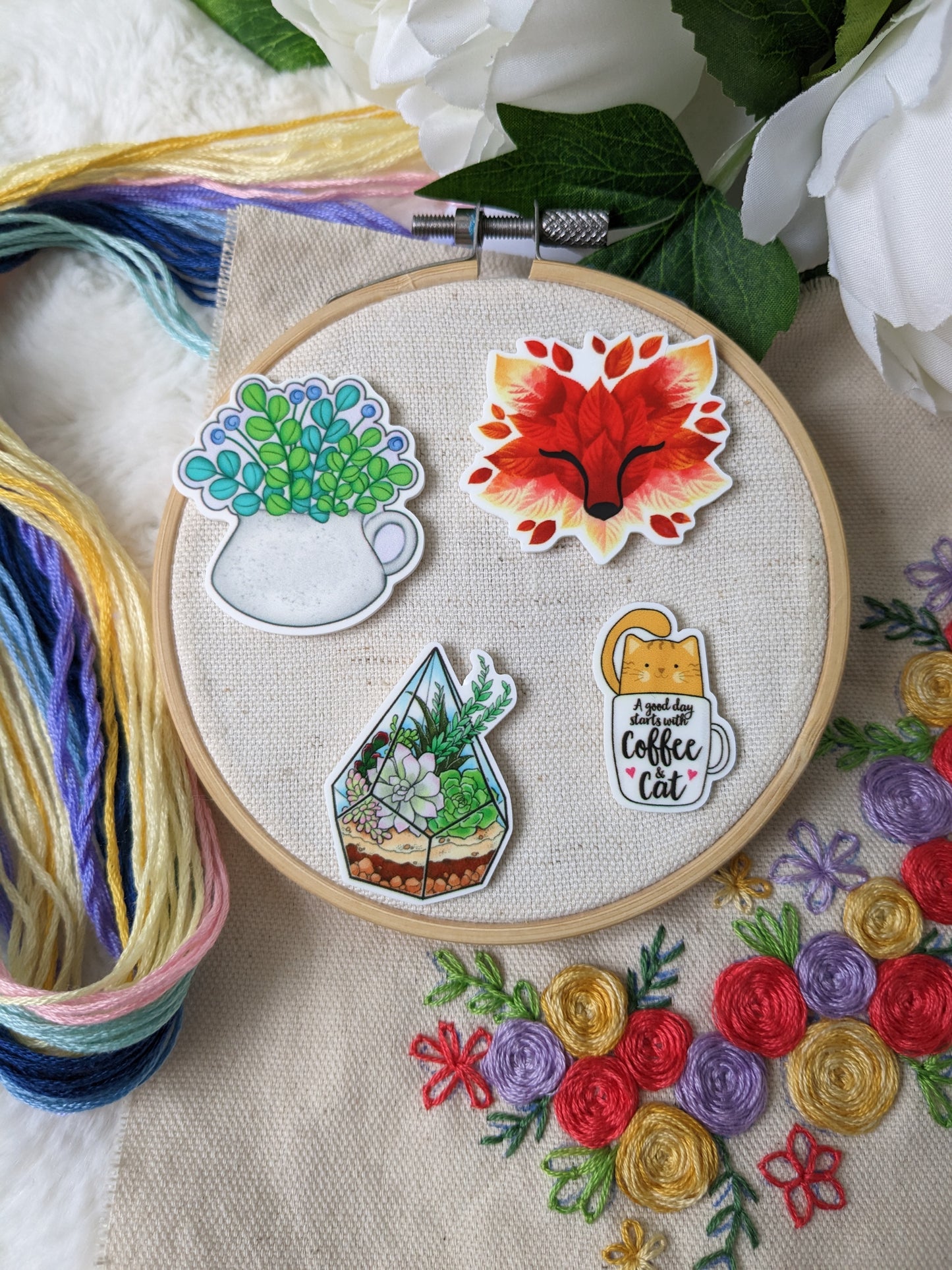 Magnetic needle holder / needle minder "Jug and plants", "Terrarium", "Cat and coffee" or "Leafy fox"