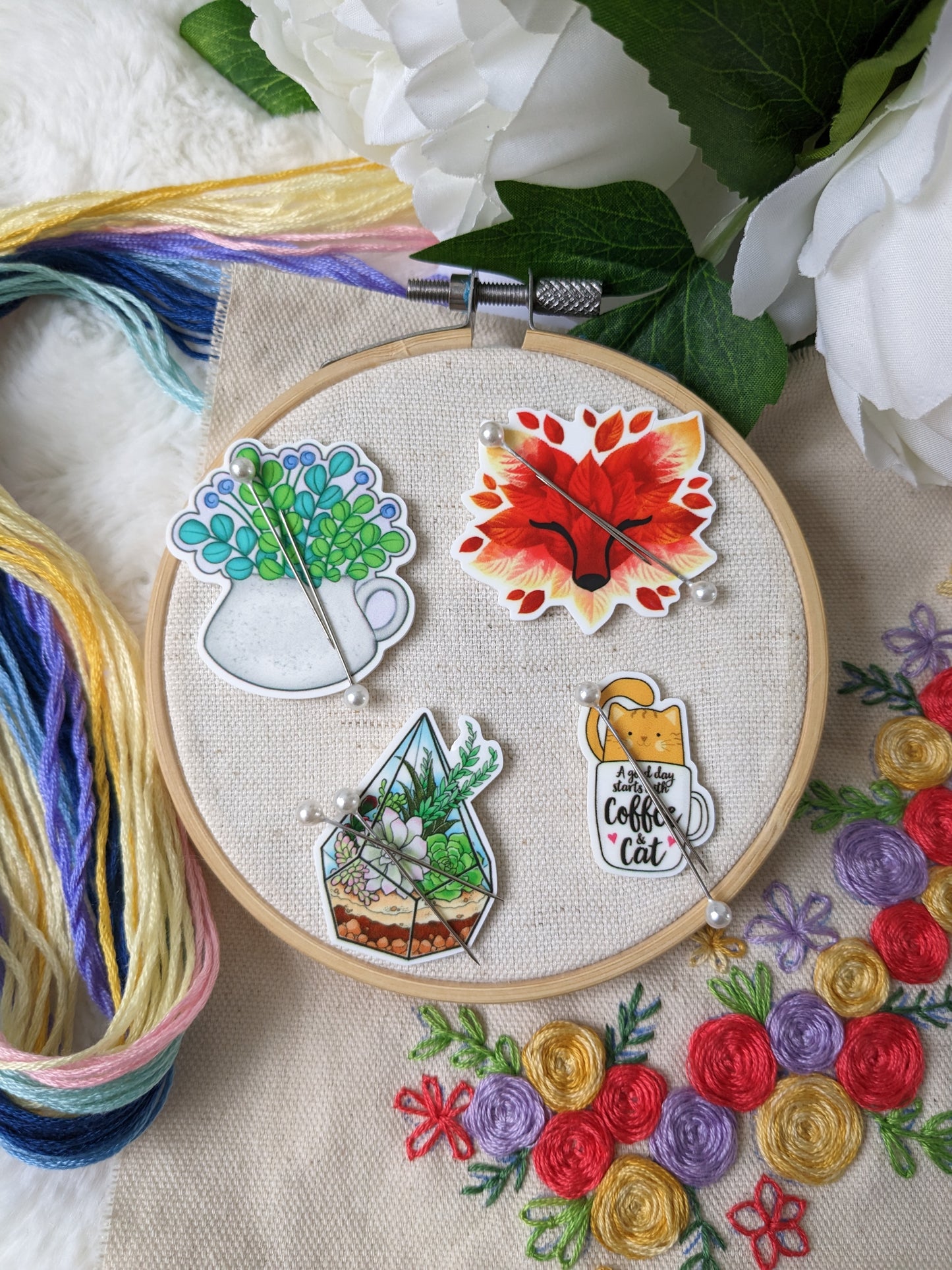 Magnetic needle holder / needle minder "Jug and plants", "Terrarium", "Cat and coffee" or "Leafy fox"