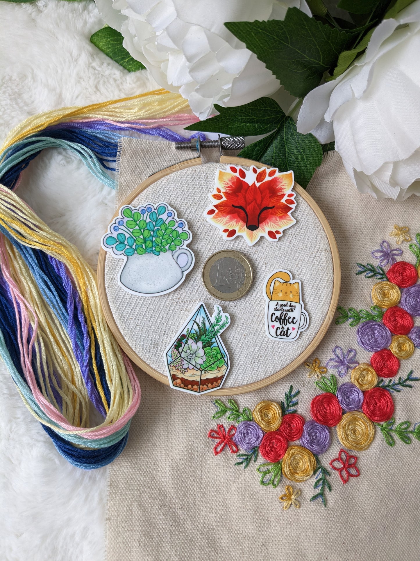 Magnetic needle holder / needle minder "Jug and plants", "Terrarium", "Cat and coffee" or "Leafy fox"