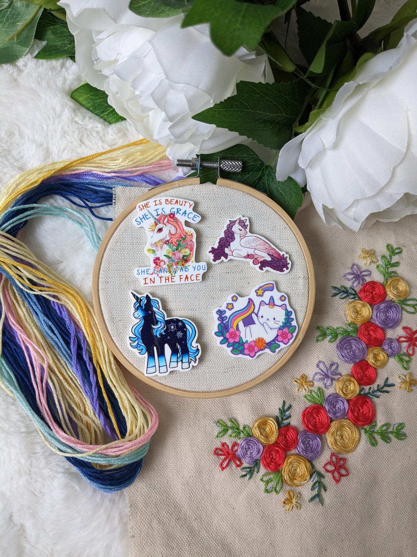 Porte aiguille aimanté / needle minder "Licorne bleue", "Pegase", "Chat licorne" ou "Licorne in the face"