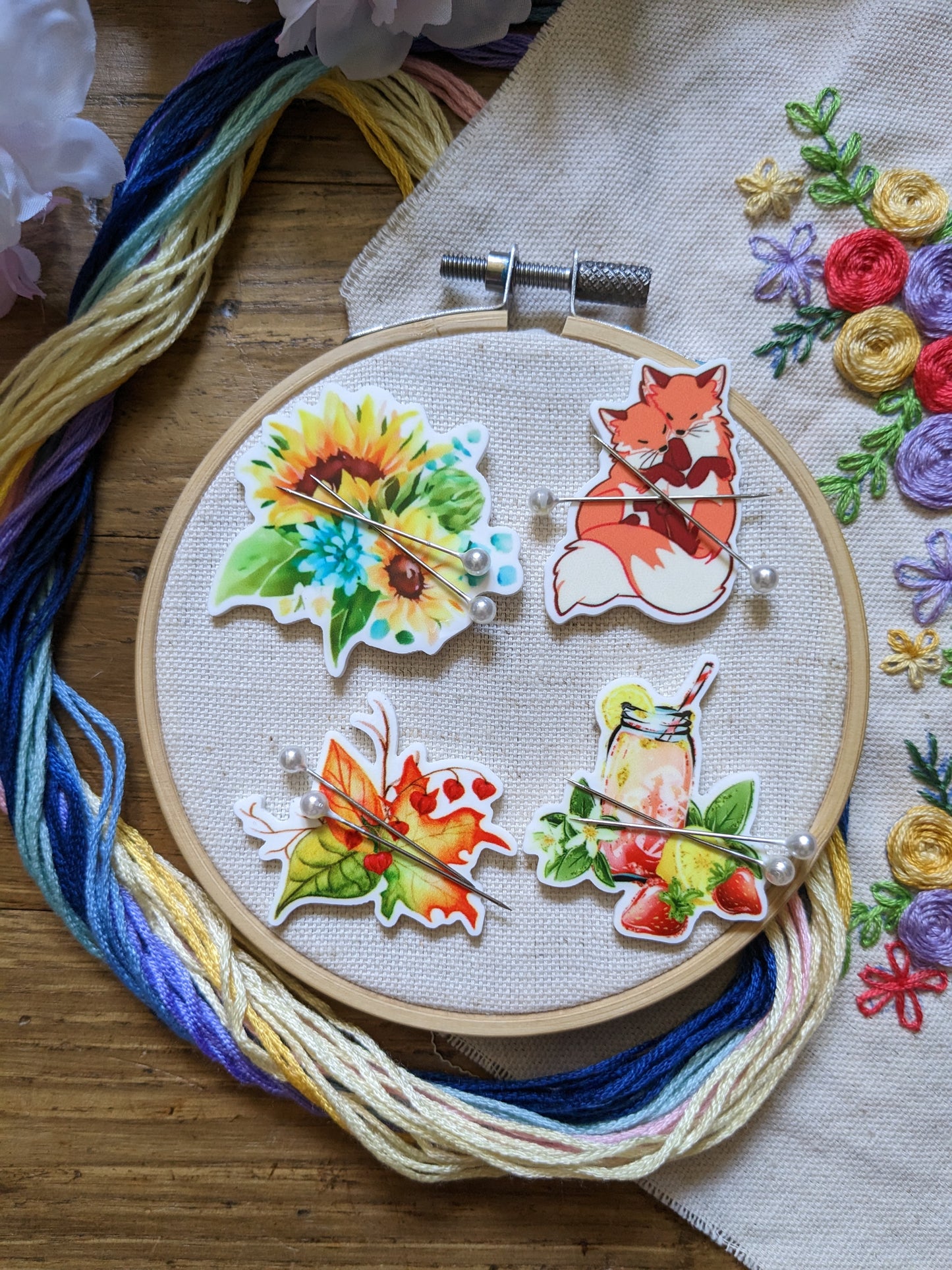 Magnetic needle holder / needle minder "Fox cuddle", "Sunflower", "Strawberry lemonade" or "Autumn leaves"