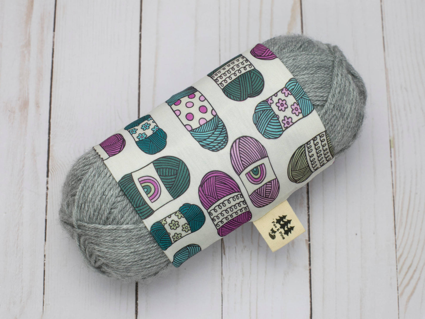Chaussette à laine motif Pelotes