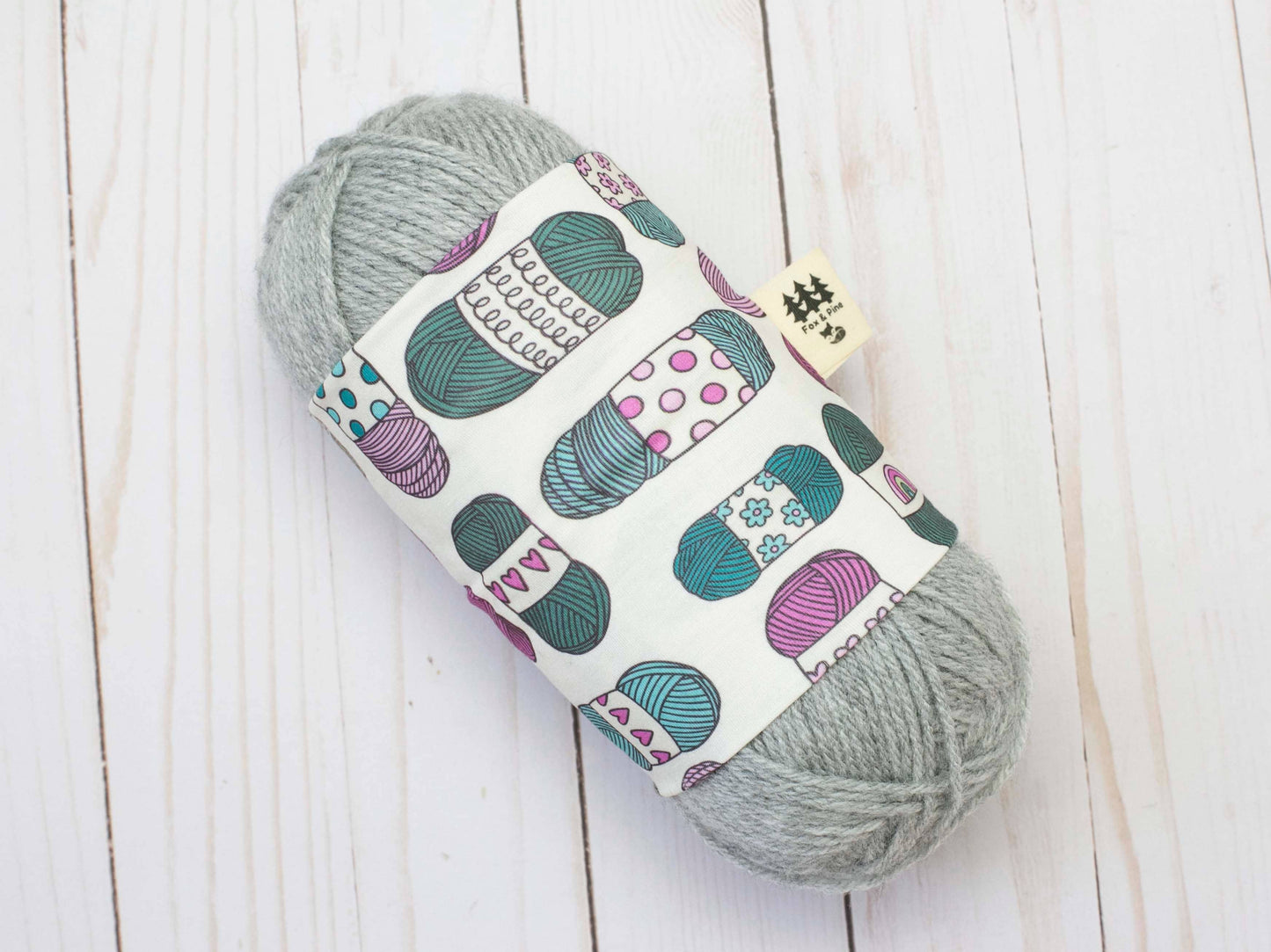 Chaussette à laine motif Pelotes