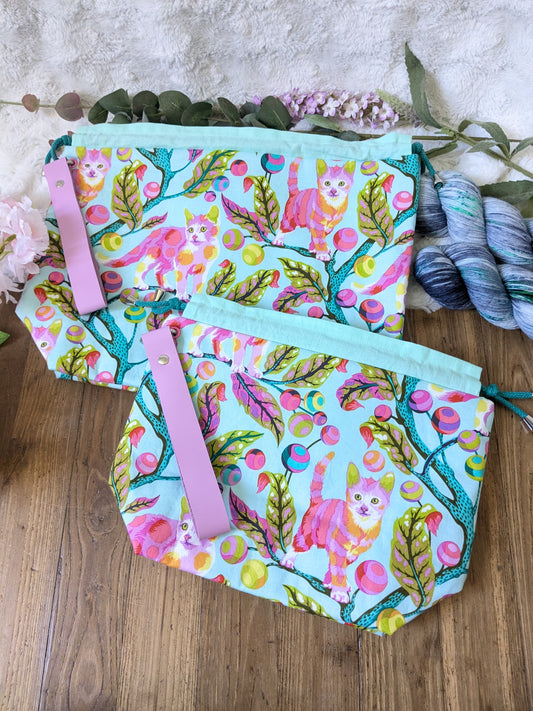 Sac à projet "Chats fluos"