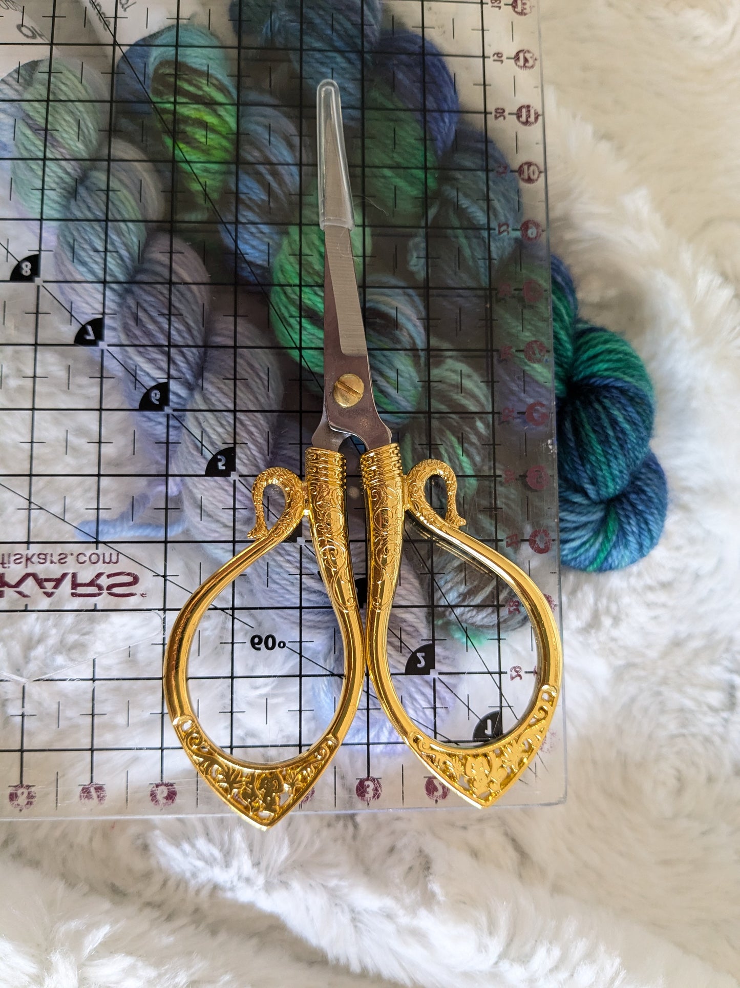 Ciseaux de broderie doré Arabesques
