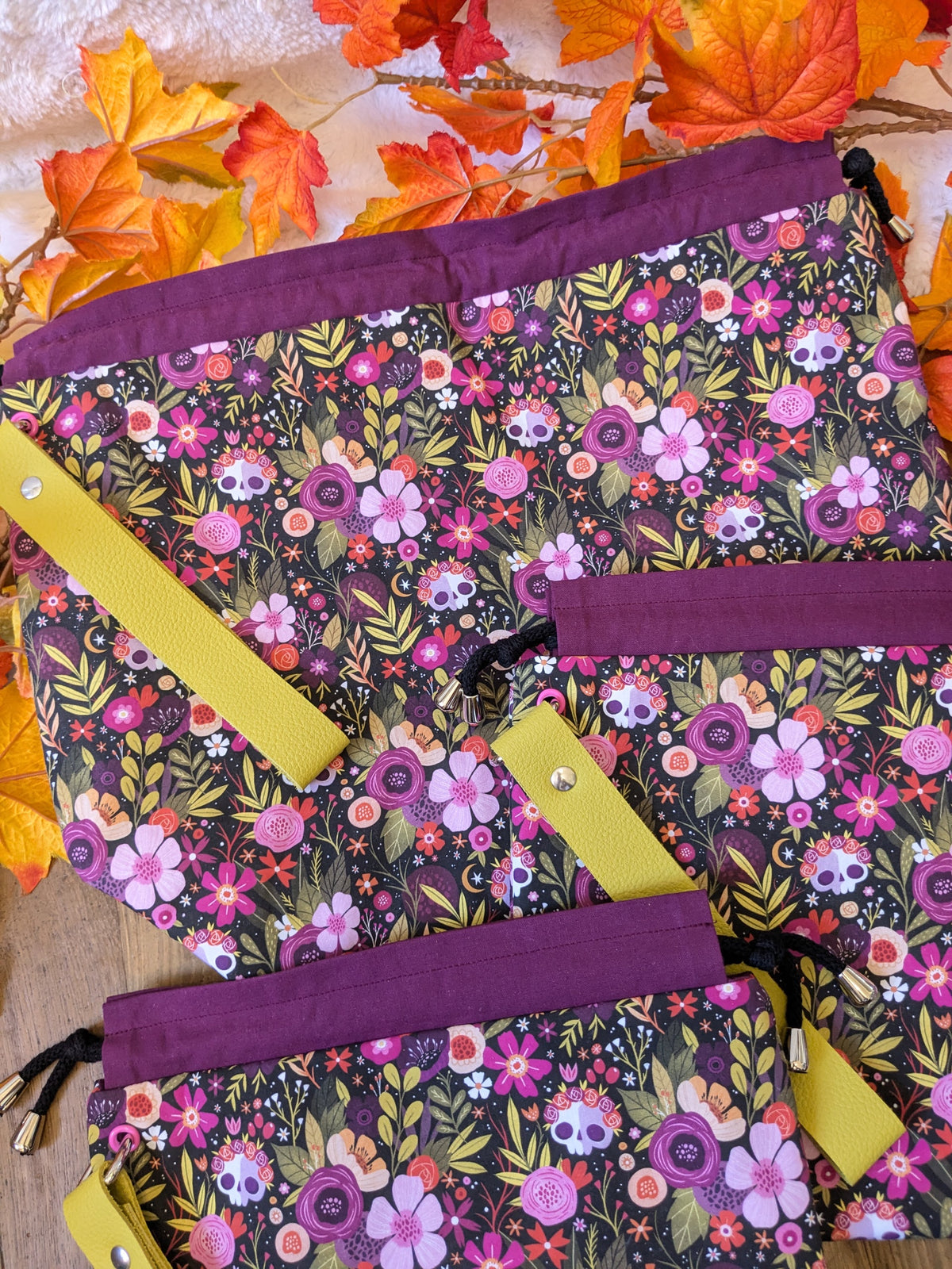 Sac à projet "Skulls and flowers" motif Lixy illustration