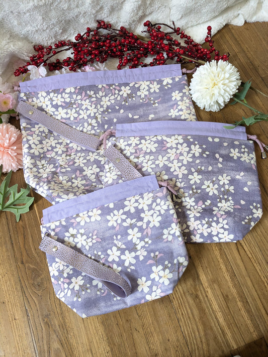 Sac à projet "Fleurs de cerisiers mauves"
