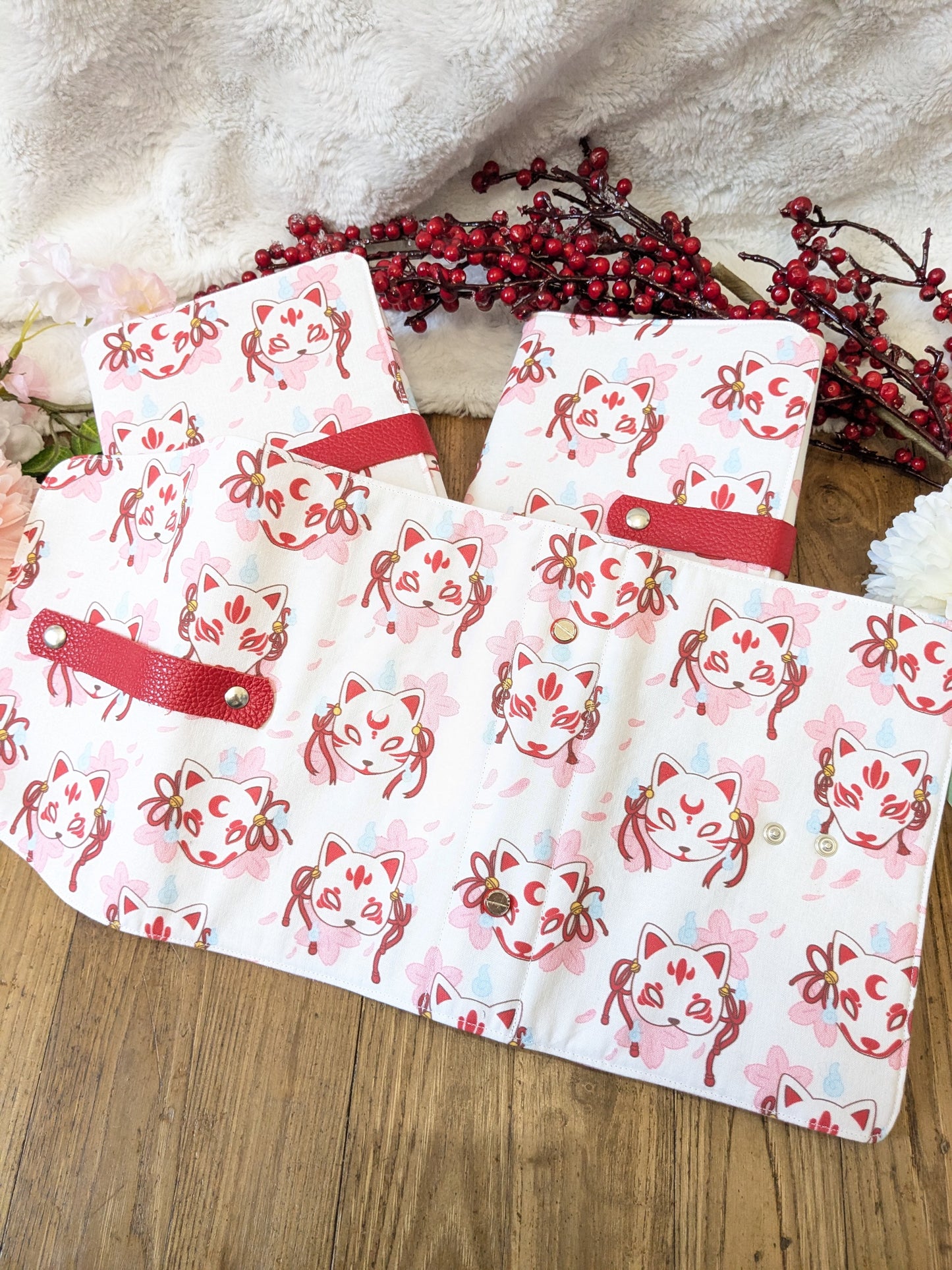 Classeur à aiguilles "Masques de Yokaï"