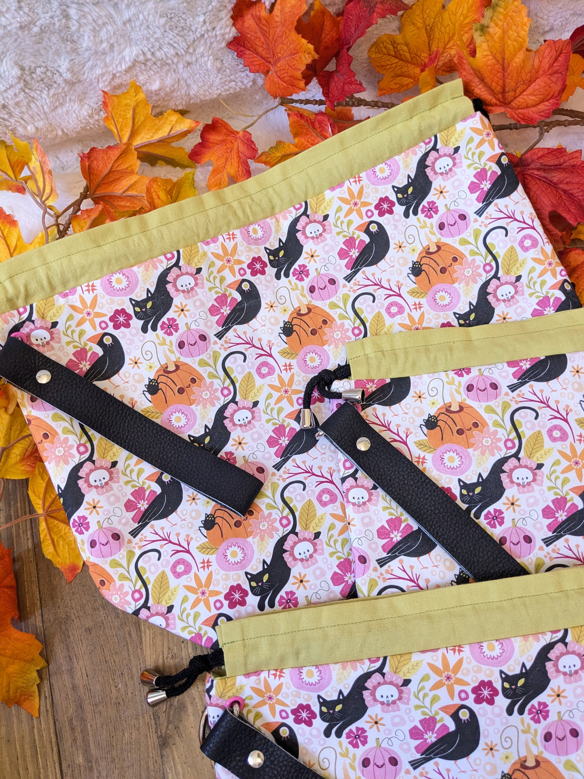 Sac à projet "Crows and cats" motif Lixy illustration