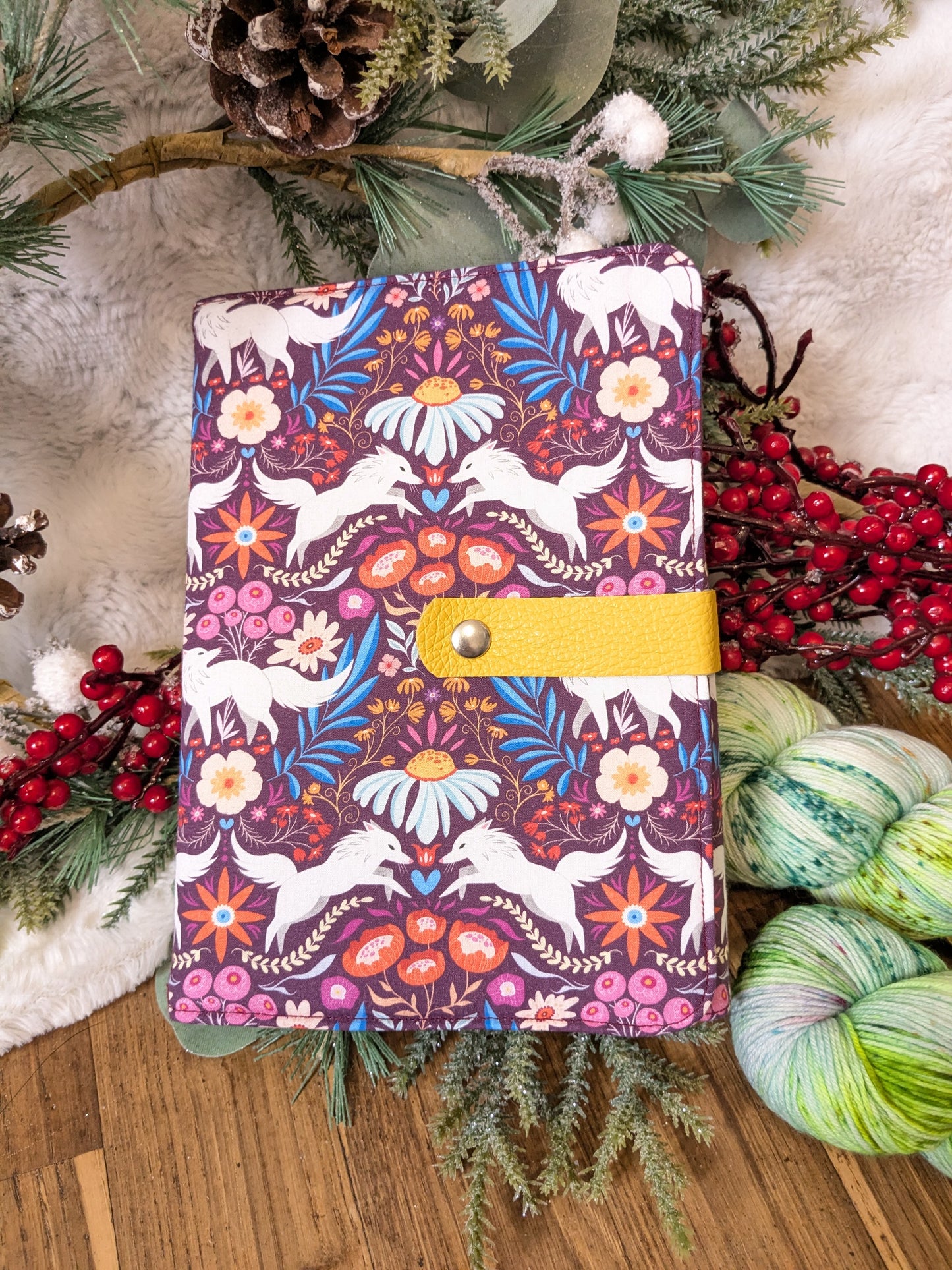 Classeur à aiguilles "Loups blancs", imprimé Lixy Illustration