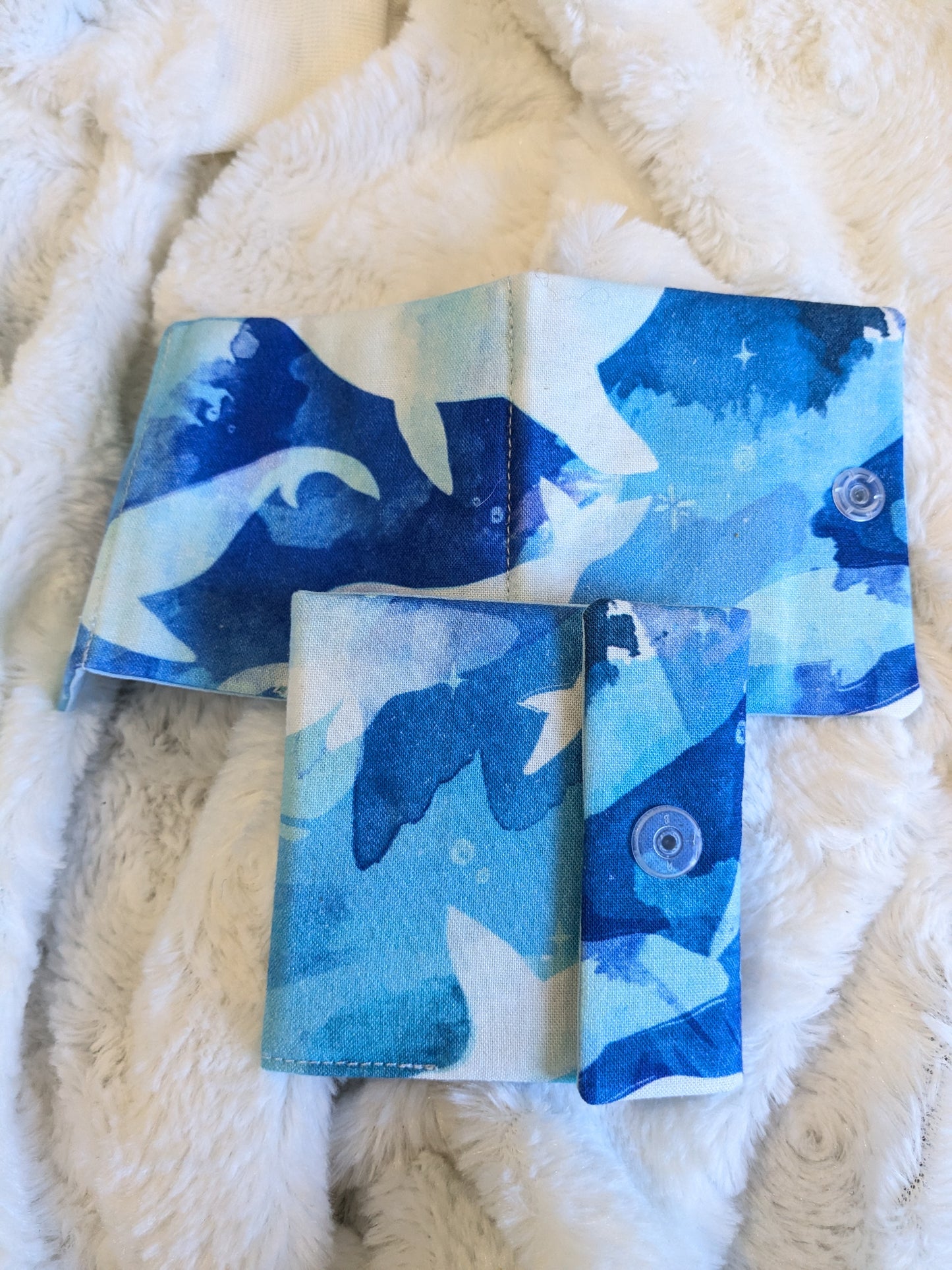 Carnet pique aiguille / porte aiguille de voyage "Good night", "Aquarelle bleue", "Arctic" et "Mythique"