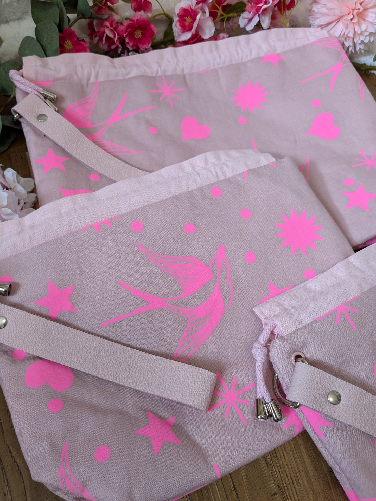 Sac à projet "Hirondelles roses fluo"