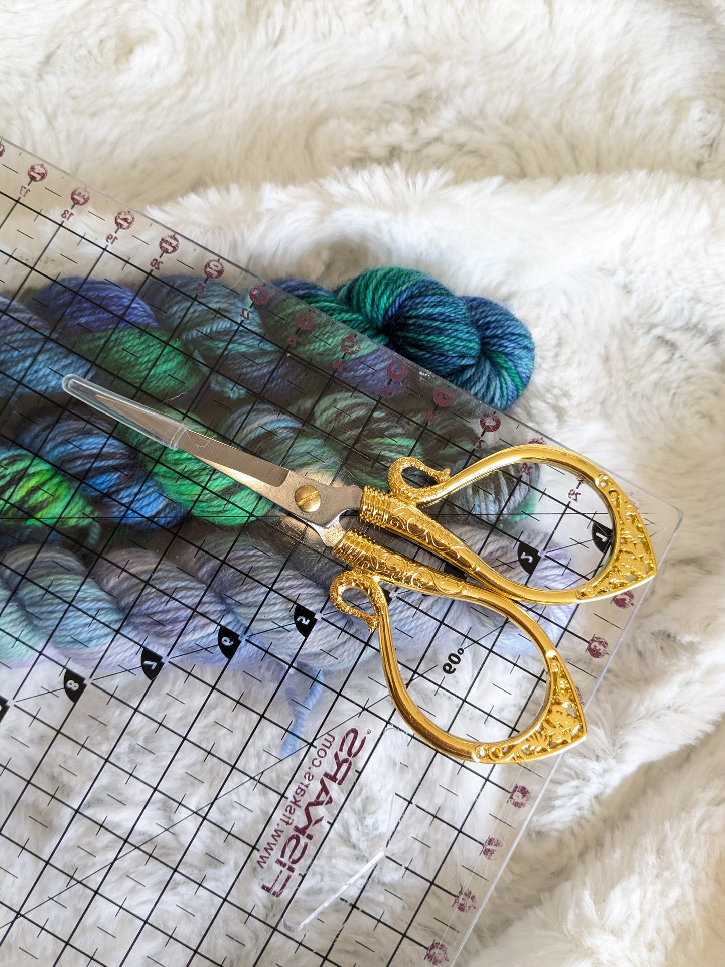 Ciseaux de broderie doré Arabesques