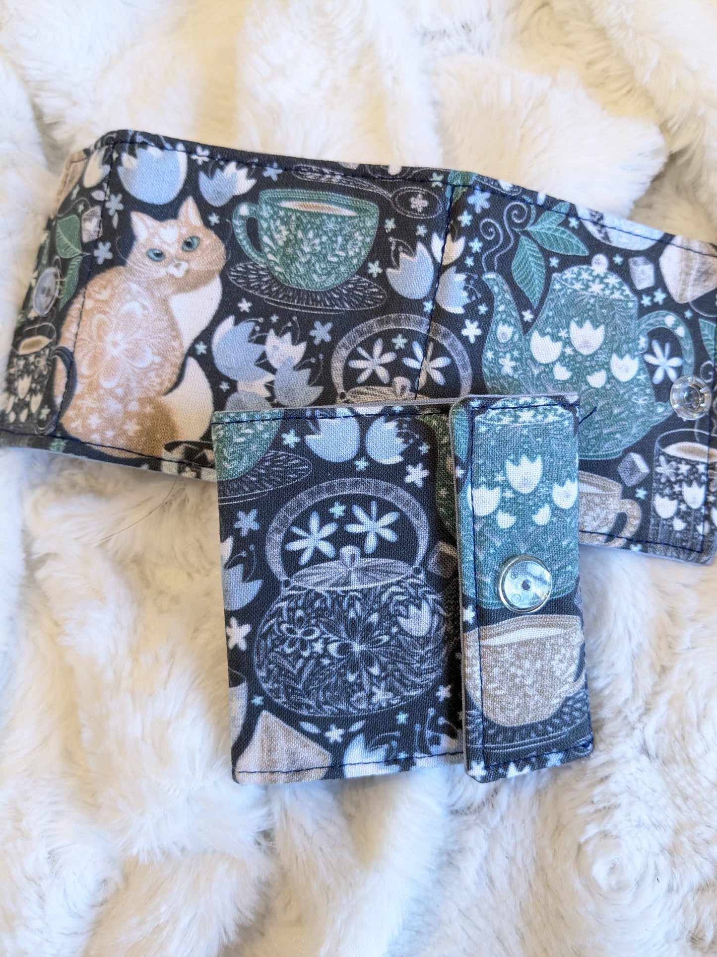 Carnet pique aiguille / porte aiguille de voyage "Bee", "Cup of tea" "Chat et thé" et "Écureuil"