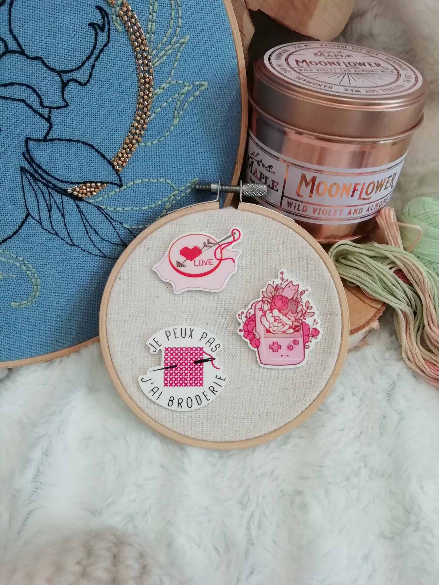 Magnetic needle holder / needle minder "Love embroidery", "Gaming cats" or "I can't I have embroidery"