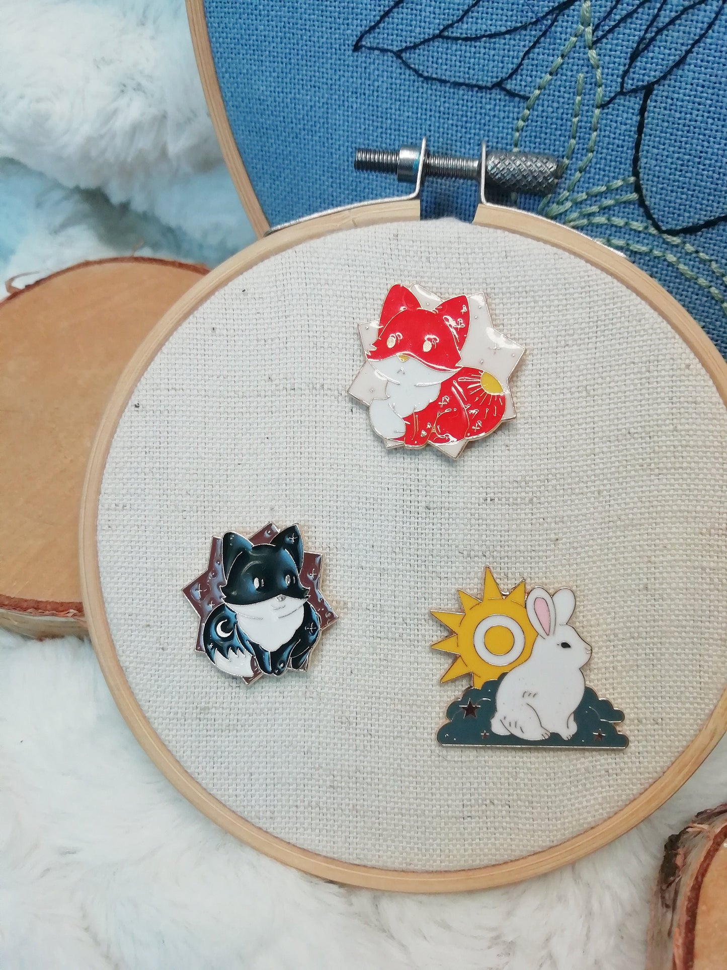 Magnetic needle holder for embroidery "Day Fox", "Night Fox" and "Rabbit and Sun"