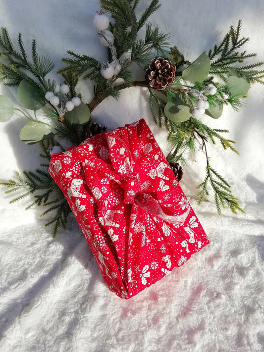 Furoshiki Christmas, zero waste and reusable gift wrapping in “Scandinavian Christmas” color