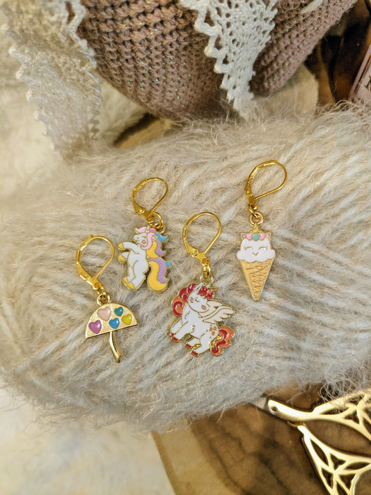 Stitch marker / stitch marker Red Unicorn, Prancing Unicorn, Heart Mushroom and Unicorn Ice Cream