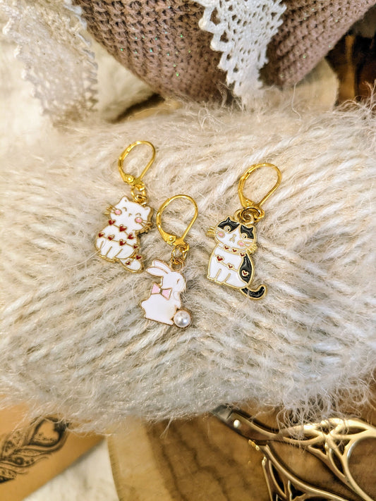 Stitch marker / stitch marker White cat heart, Black and white cat heart and White rabbit