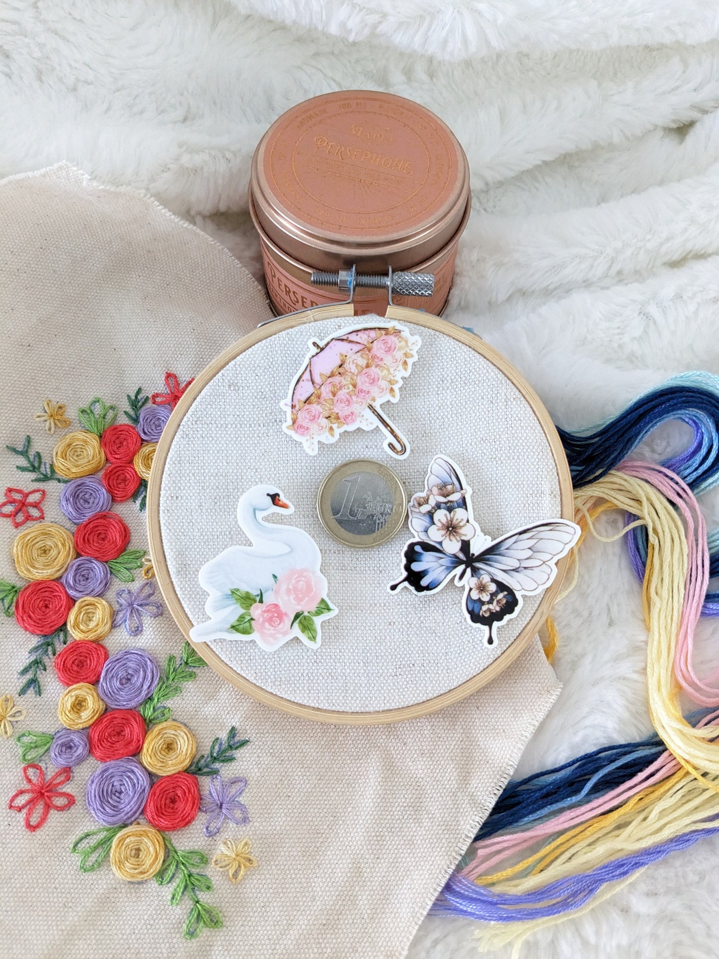 Magnetic needle holder / needle minder "Umbrella", "White Swan" or "Flower butterfly"