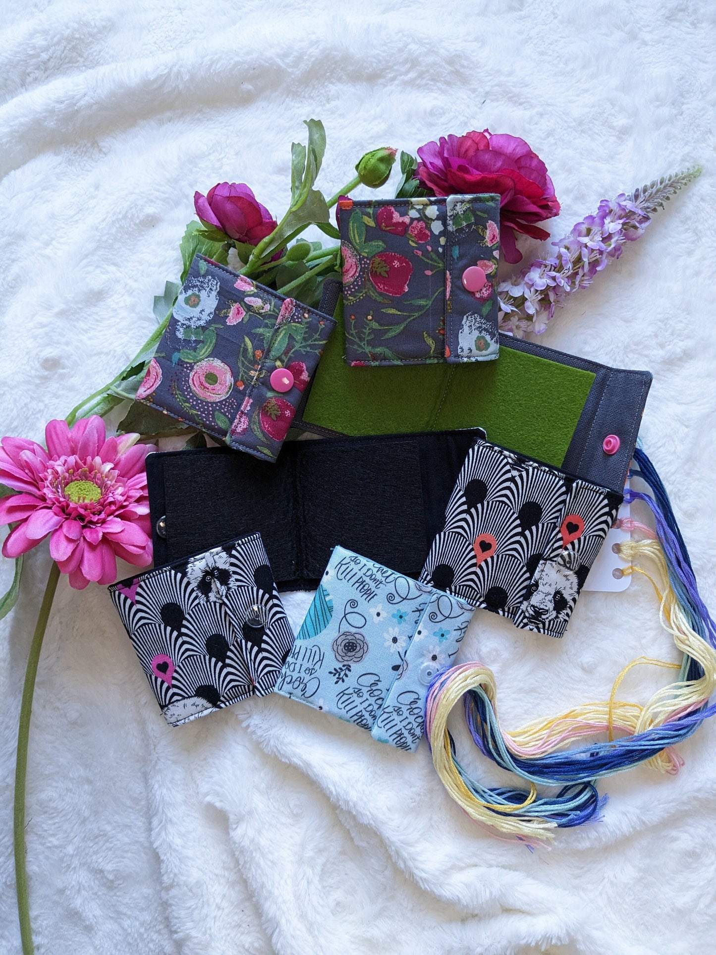 Needle stick notebook / travel needle holder "Flowers", "Graphic pandas and "I crochet so..."